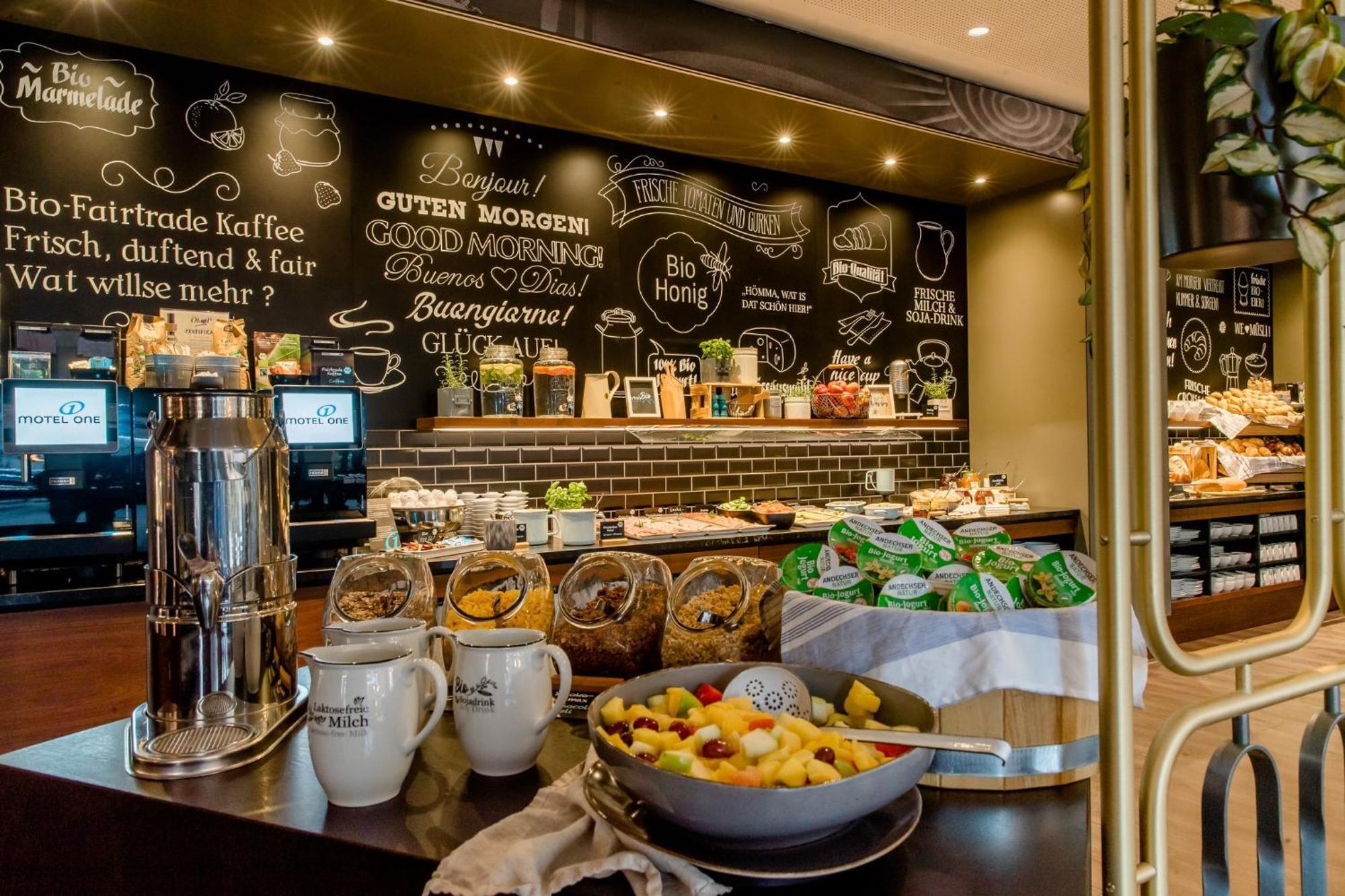 Motel One Essen Zewnętrze zdjęcie